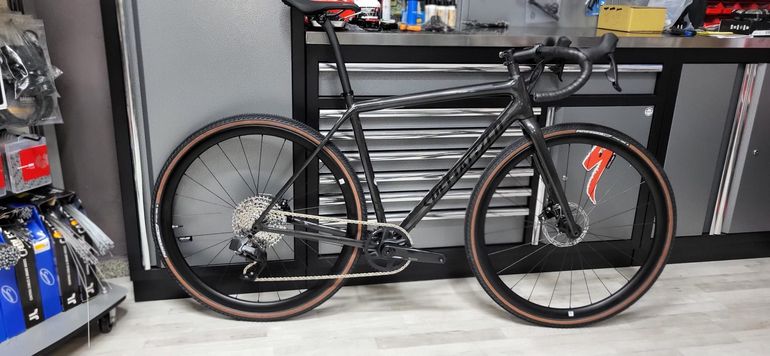 Used Specialized Crux Expert 2024 2024 Road & Gravel, Black — image 1 of 6
