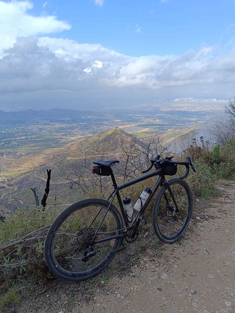 Used Specialized Crux Expert 2024 2024 Road & Gravel, Black — image 5 of 6