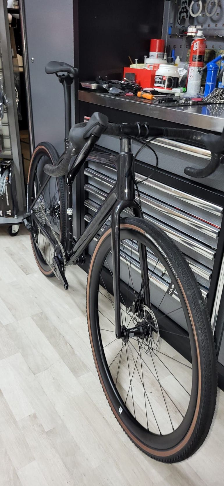 Used Specialized Crux Expert 2024 2024 Road & Gravel, Black — image 3 of 6