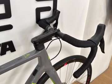 Used Di Luca Custom SRAM Force eTap AXS 2024 Road & Gravel, Light Gray — image 6 of 8