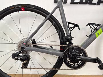 Used Di Luca Custom SRAM Force eTap AXS 2024 Road & Gravel, Light Gray — image 2 of 8