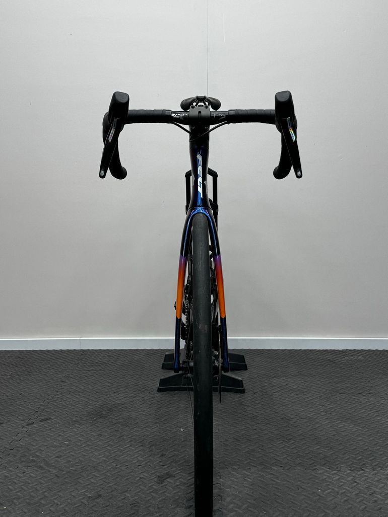 Used Felt AR Advanced Ultegra Di2 2025 2025 Road & Gravel, Purple — image 10 of 15