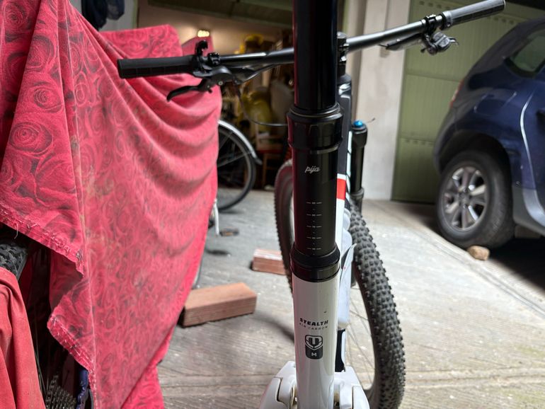 Used Mondraker F-PODIUM RS 2024 2024 Mountainbike, Black, 29 — image 1 of 8