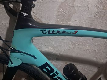 Tweedehands Bianchi Oltre XR3 Disc Ultegra 2020 2020 Road & Gravel — afbeelding 6 van 8