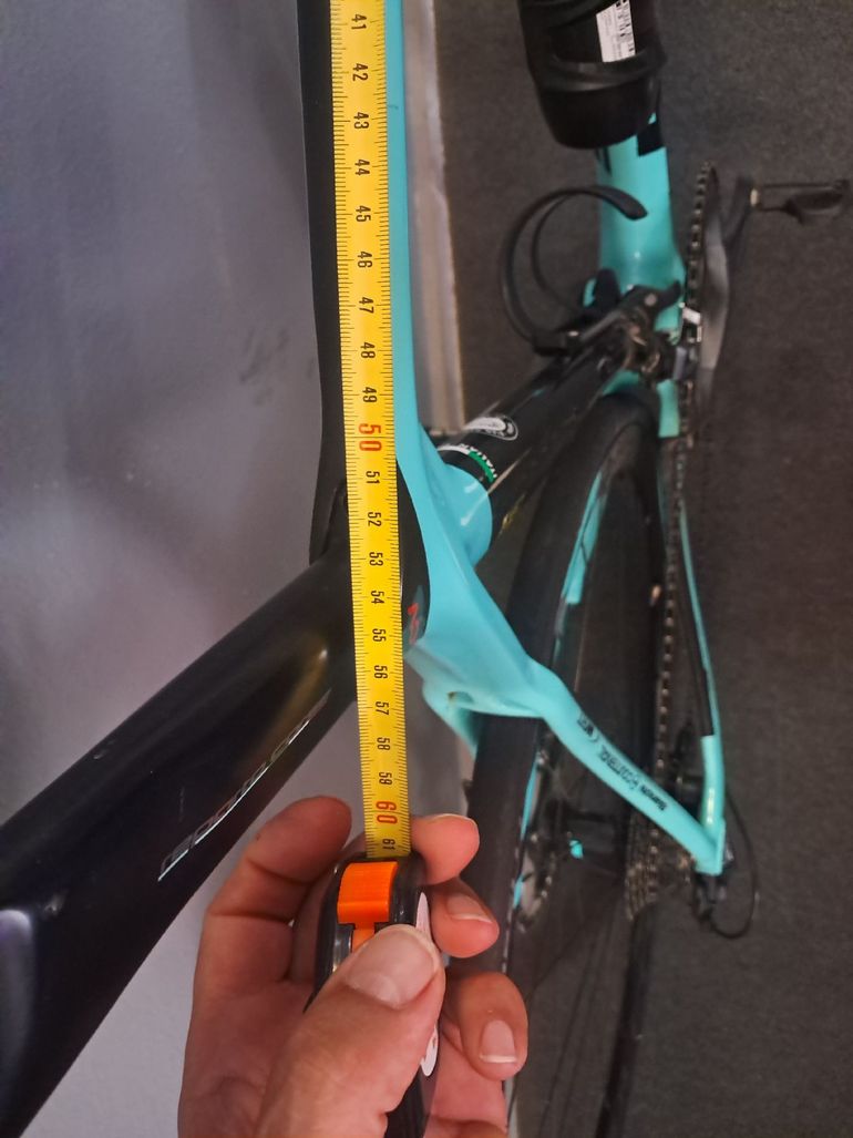 Tweedehands Bianchi Oltre XR3 Disc Ultegra 2020 2020 Road & Gravel — afbeelding 7 van 8