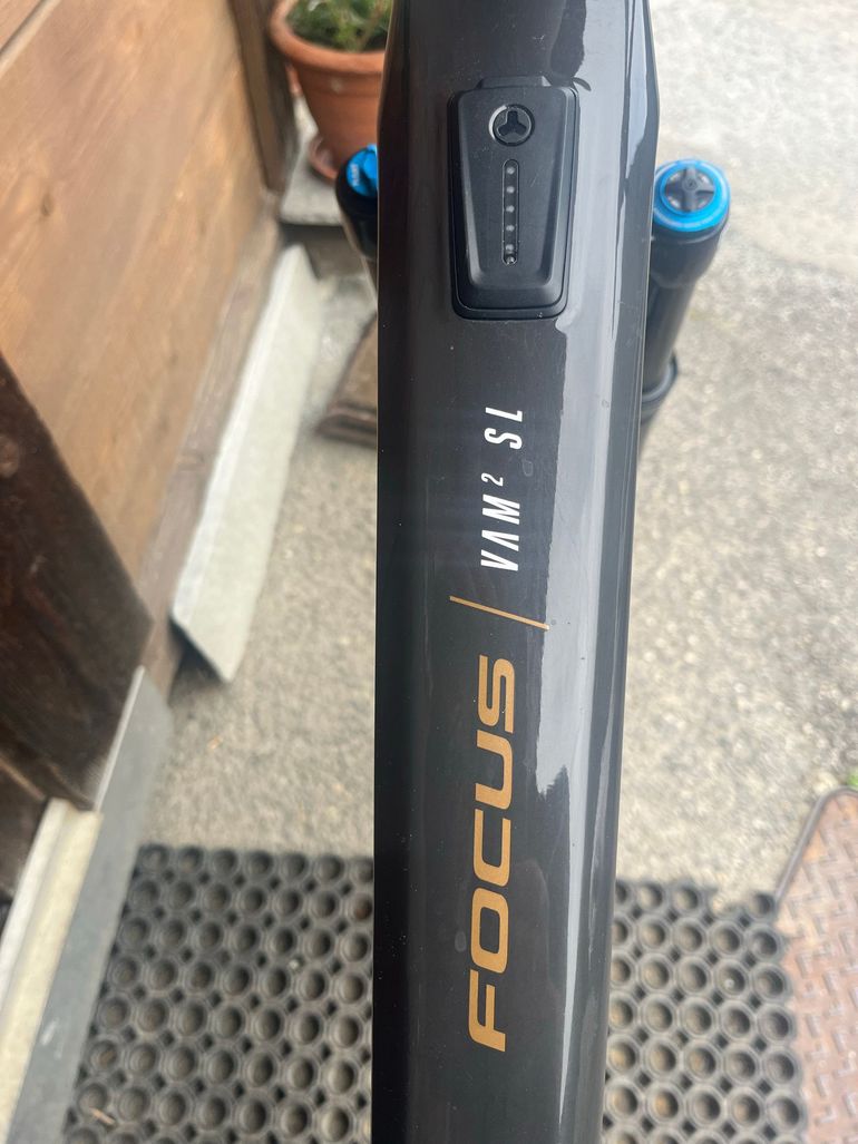 Used Focus VAM² SL 9.9 2024 2024 Mountainbike, Light Gray, 29 — image 3 of 13