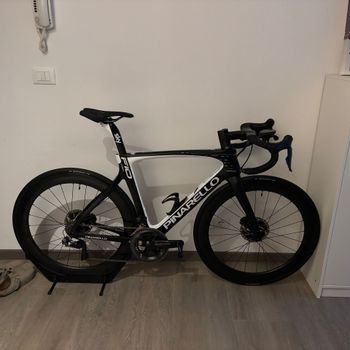 Gebrauchtes Pinarello Dogma Shimano Dura Ace 2018 Road & Gravel, Schwarz — Bild 2 von 6