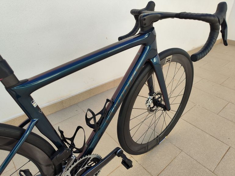 Used Specialized S-Works Tarmac SL8 – SRAM RED AXS 2025 2025 Road & Gravel, Blue — image 15 of 23