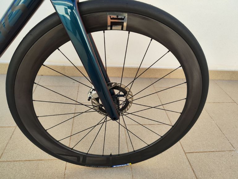 Used Specialized S-Works Tarmac SL8 – SRAM RED AXS 2025 2025 Road & Gravel, Blue — image 9 of 23