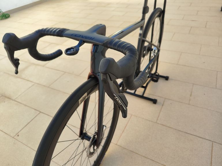 Used Specialized S-Works Tarmac SL8 – SRAM RED AXS 2025 2025 Road & Gravel, Blue — image 14 of 23