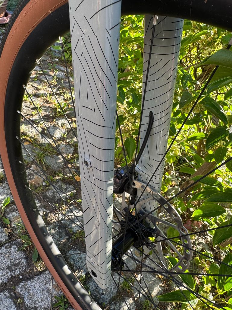 Used CUBE NUROAD HYBRID C:62, RACE 400X 2026 2026 Road & Gravel, Light Gray — image 3 of 4