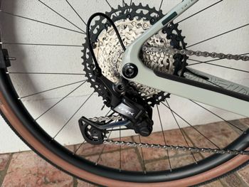 CUBE NUROAD HYBRID C:62, RACE 400X 2026 2026 Road & Gravel d'occasion — image 8 sur 14