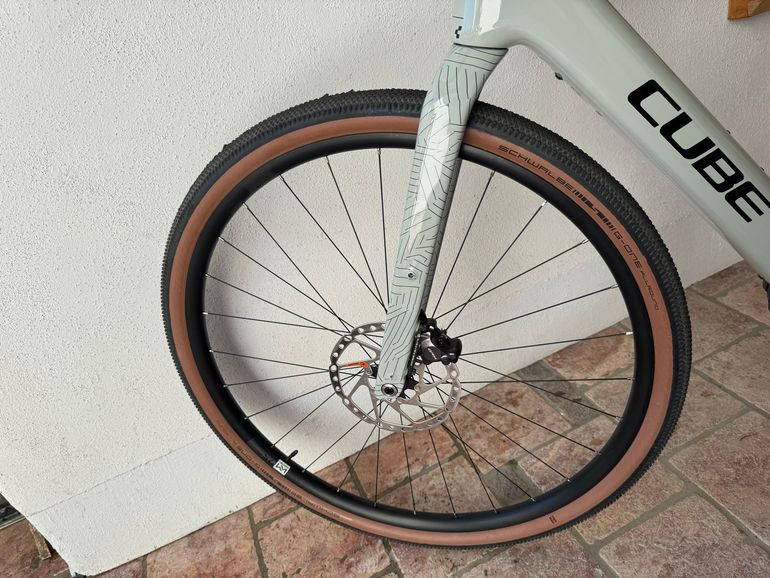 CUBE NUROAD HYBRID C:62, RACE 400X 2026 2026 Road & Gravel d'occasion — image 14 sur 14