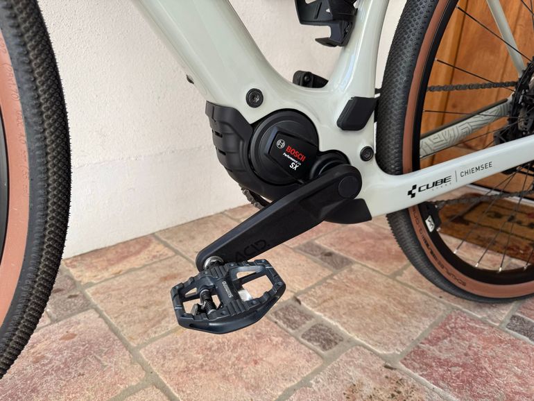 CUBE NUROAD HYBRID C:62, RACE 400X 2026 2026 Road & Gravel d'occasion — image 13 sur 14