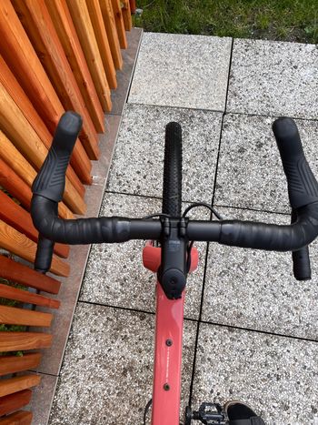 Käytetty Canyon Grizl CF SL 8 1by 2024 2024 Road & Gravel — kuva 6 / 14