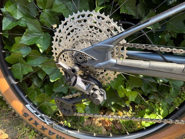 Tweedehands KTM SCARP ELITE 2022 2022 Mountainbike — afbeelding 3 van 3