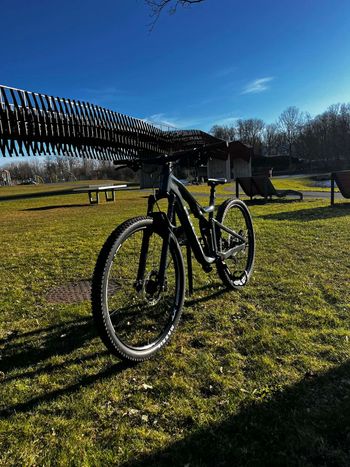 Used Focus THRON 6.8 2021 2021 Mountainbike, Light Gray, 29 — image 3 of 7