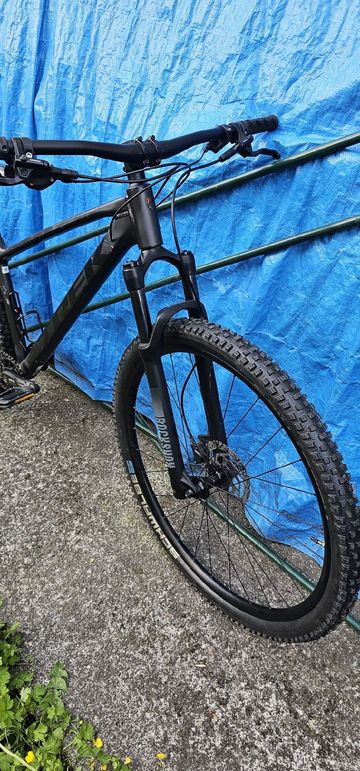 Brugt Trek Marlin 8 Gen 3 2023 2023 Mountainbike — billede 2 af 19