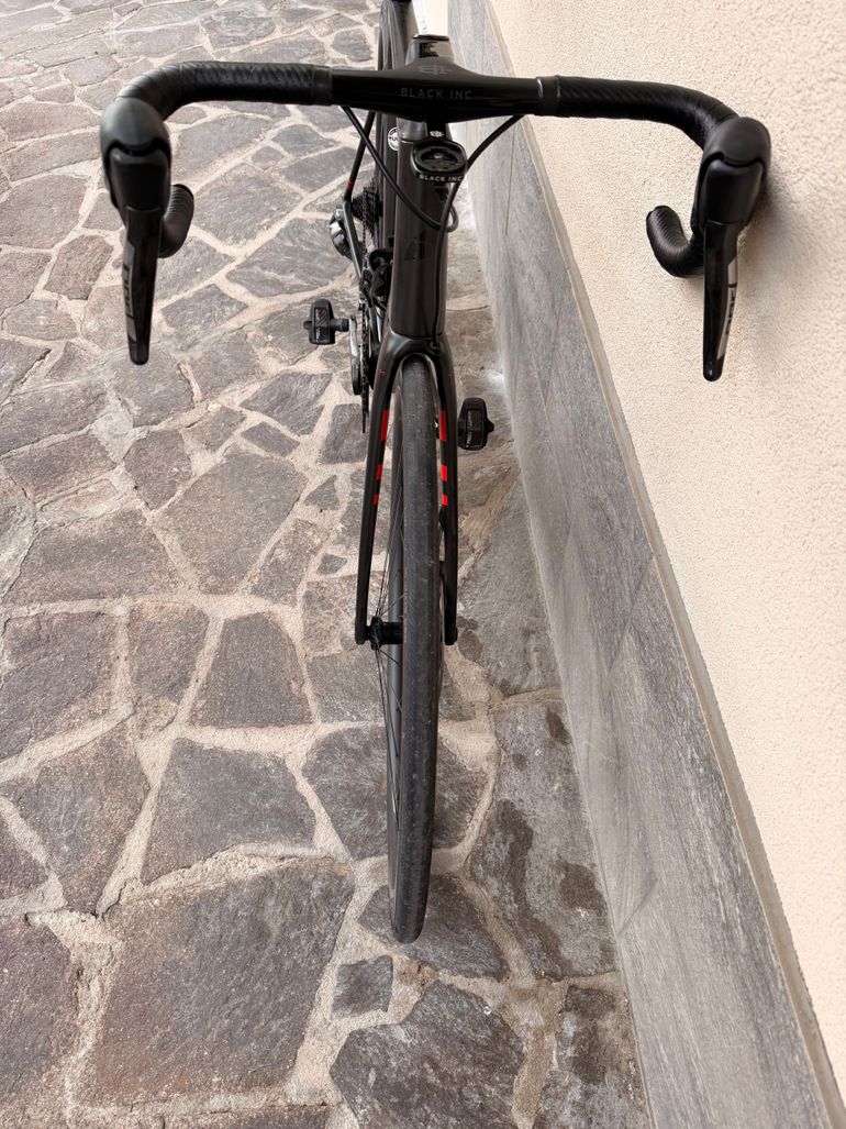 Used Factor O2 VAM SRAM RED eTap AXS w/ Power Meter 2023 2023 Road & Gravel, Black — image 7 of 15