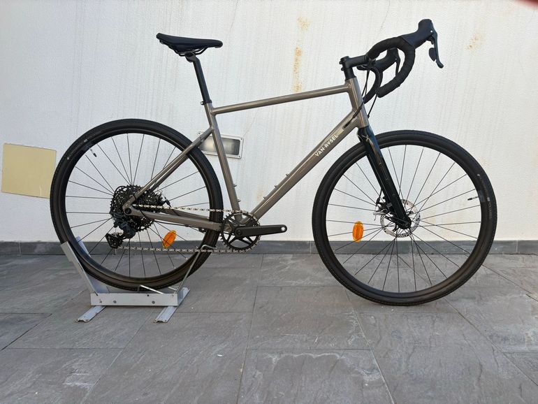 Used Van rysel Microshift SWORD 1x10v, GRVL AF gravel bike 2024 2024 Road & Gravel, Light Gray — image 1 of 12