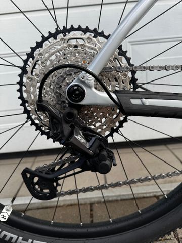 Used Trek Procaliber 8 2025 2025 Mountainbike, Light Gray, 29 — image 6 of 12