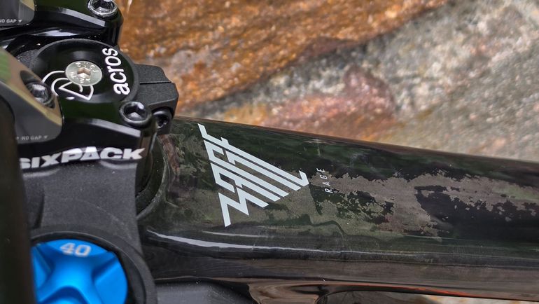Použité Propain Rage CF 29 Highend 2022 2022 Mountainbike — obrázek 14 z 14