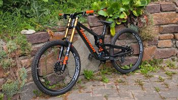 Použité Propain Rage CF 29 Highend 2022 2022 Mountainbike — obrázek 12 z 14
