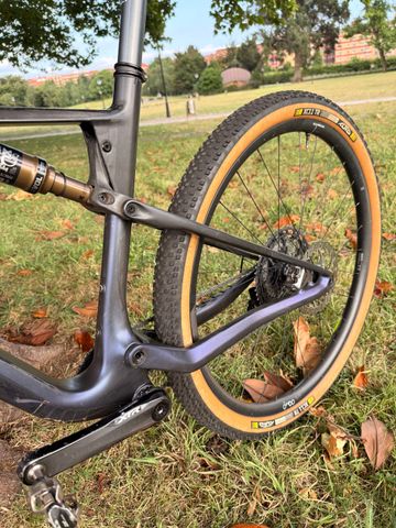 Gebrauchtes Orbea OIZ M-PRO 2023 2023 Mountainbike, Violett, 29 — Bild 6 von 17