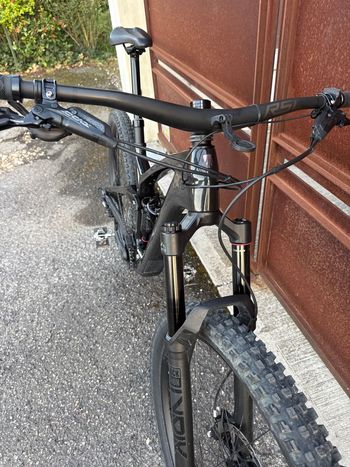Gebrauchtes Trek Fuel EXe 9.8 XT 2025 2025 Mountainbike, Schwarz, 29 — Bild 5 von 6