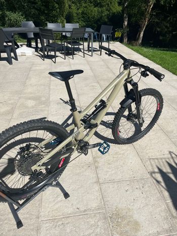 Used Commencal Clash SRAM SX Eagle 2022 Mountainbike, Light Gray — image 2 of 11