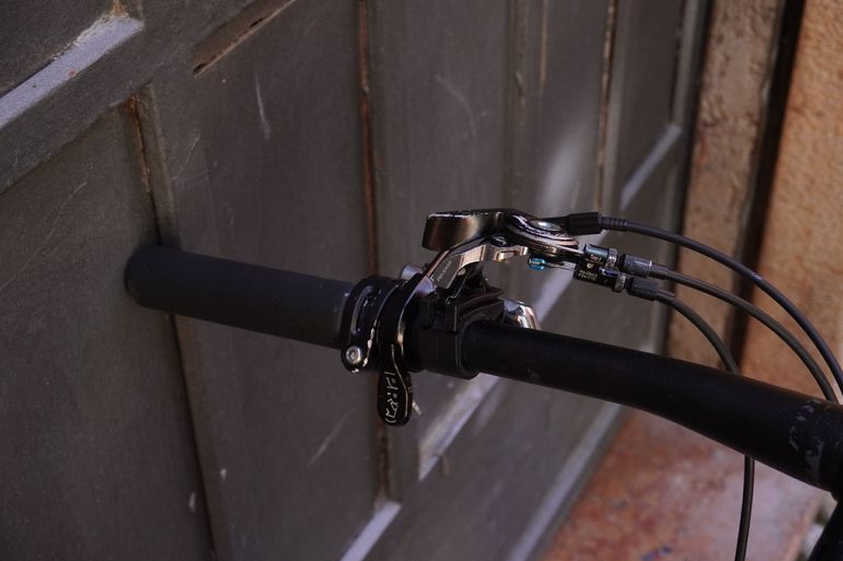 Używany Trek Superfly FS 9.8 SL 2014 2014 Mountainbike — zdjęcie 9 z 12