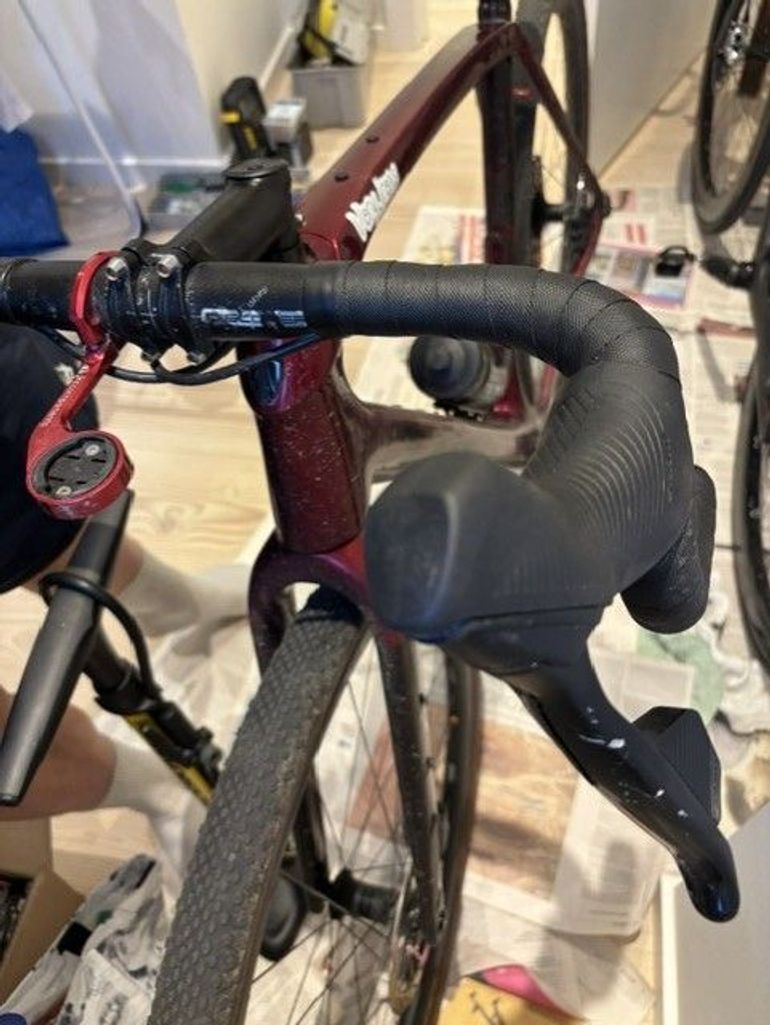 Used Trek Checkpoint SL 6 ETap - 2022 2022 Road & Gravel, Red — image 4 of 5