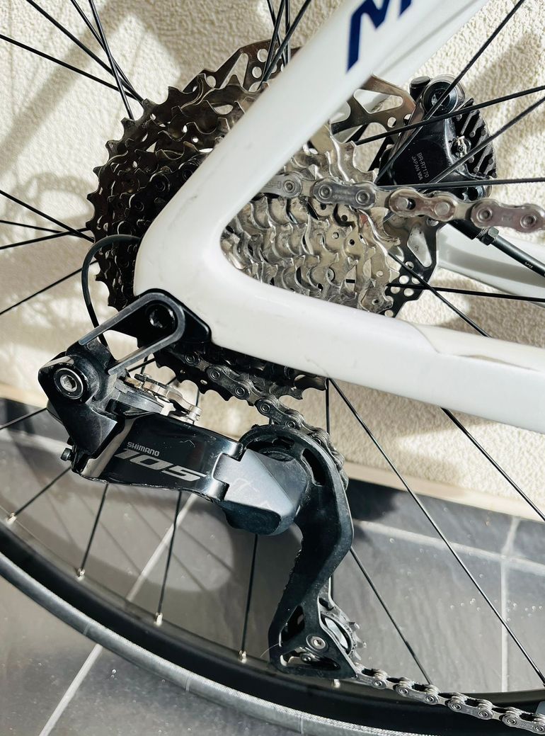 Used Merida SCULTURA 6000 2024 2024 Road & Gravel, White — image 10 of 19