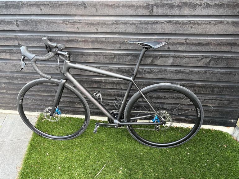 Used Specialized Aethos Pro - Force eTap AXS 2025 2025 Road & Gravel, Black — image 8 of 11