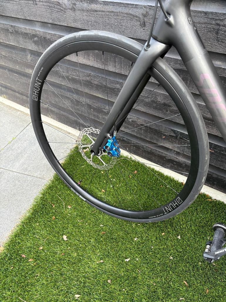 Used Specialized Aethos Pro - Force eTap AXS 2025 2025 Road & Gravel, Black — image 6 of 11