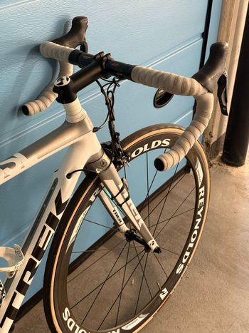 Used Trek Madone Shimano Dura Ace 2012 Road & Gravel, White — image 4 of 9
