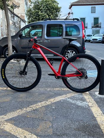 Used Scott Scale 940 2023 2023 Mountainbike, Red, 29 — image 2 of 9