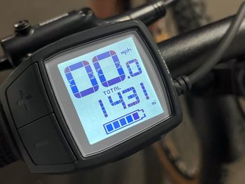 CUBE REACTION HYBRID ONE 625 2021 2021 Mountainbike d'occasion — image 9 sur 13