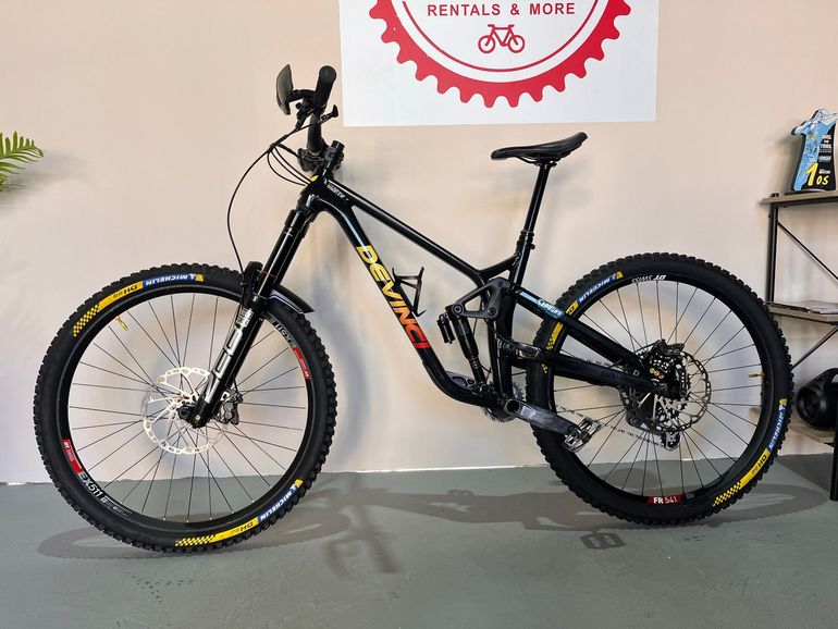 Used Devinci Chainsaw GX 12s 2026 2026 Mountainbike, Black, 29 — image 2 of 11