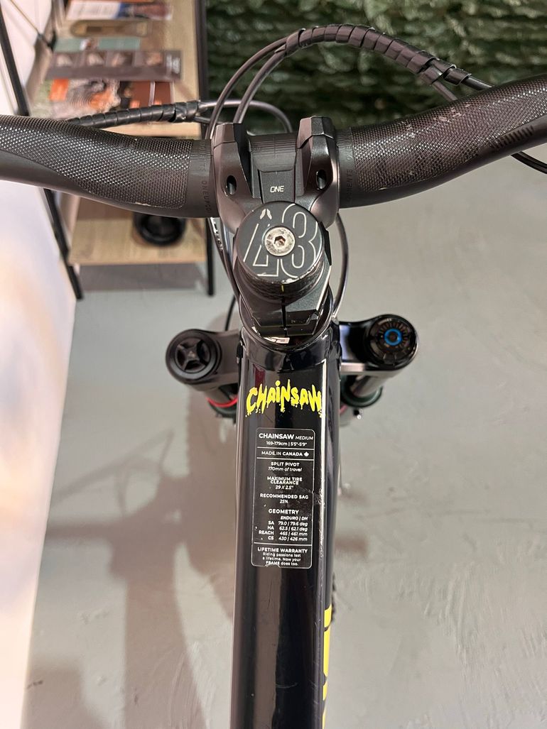 Used Devinci Chainsaw GX 12s 2026 2026 Mountainbike, Black, 29 — image 4 of 11