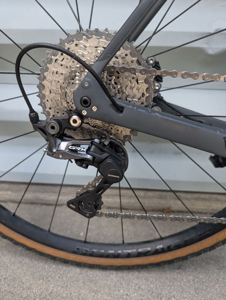 Used Trek Domane+ HP 2022 2022 Road & Gravel, Black — image 2 of 14