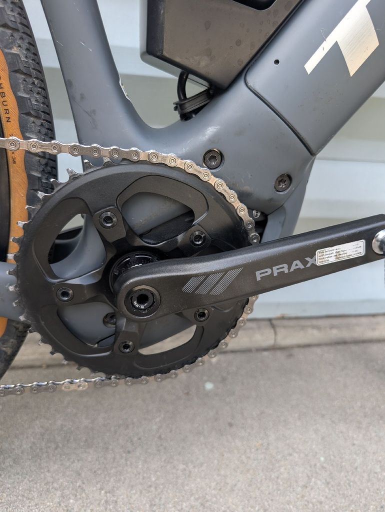 Used Trek Domane+ HP 2022 2022 Road & Gravel, Black — image 3 of 14