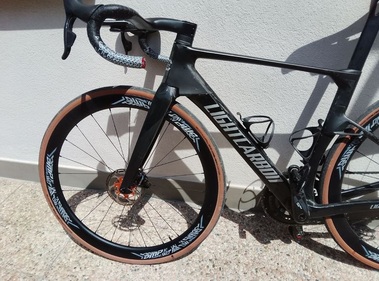 Used Lightcarbon Custom SRAM Force eTap AXS 2026 Road & Gravel, Black — image 5 of 7