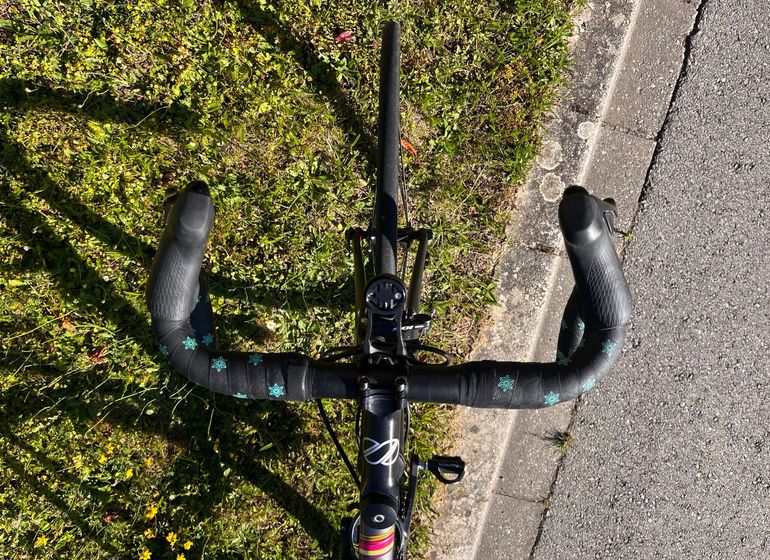 Used Focus IZALCO RACE 6.9 2020 2020 Road & Gravel, Black — image 3 of 9