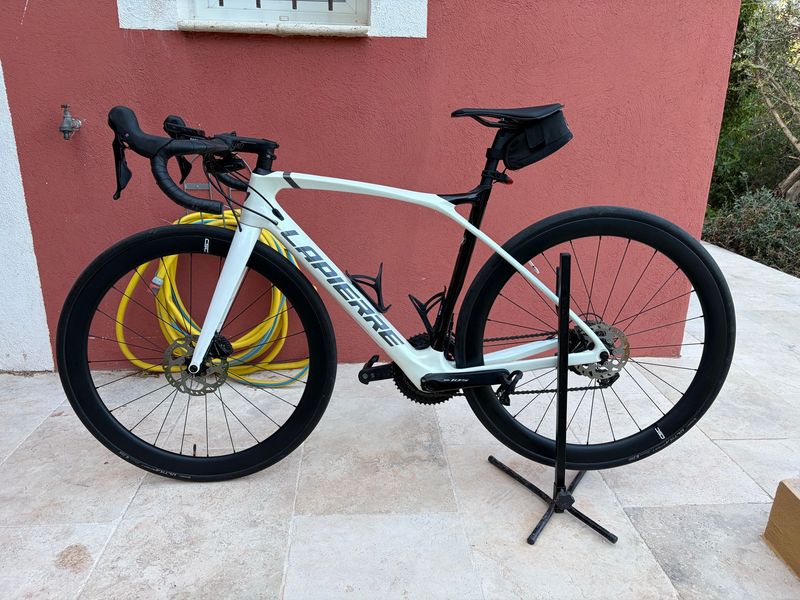 Tweedehands Lapierre Xelius Shimano 105 2022 Road & Gravel