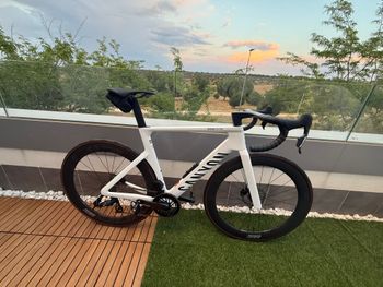 Used Canyon Aeroad CF SLX 8 AXS 2026 2026 Road & Gravel