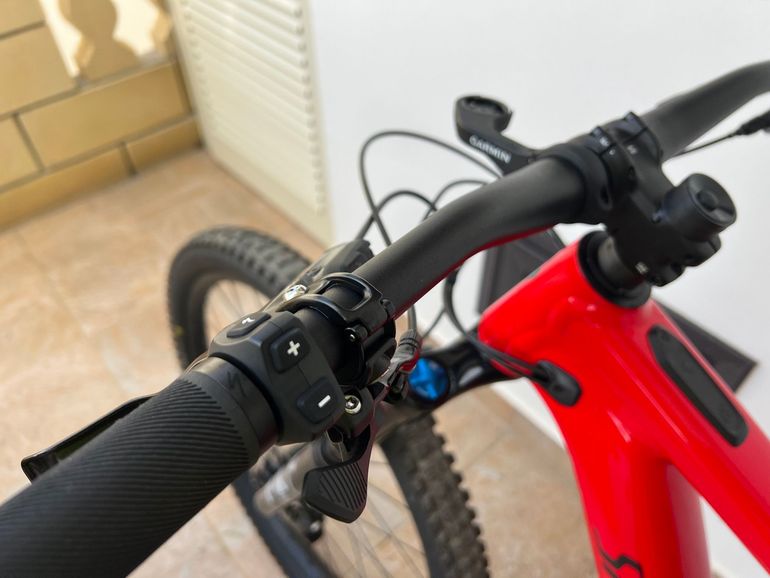 Used Specialized Turbo Levo 3 Comp Alloy 2023 2023 Mountainbike, Red, 29, 27.5 — image 9 of 9