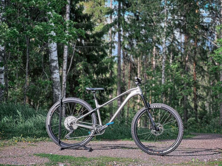 Tweedehands Kona Honzo DL 2026 2026 Mountainbike — afbeelding 6 van 6