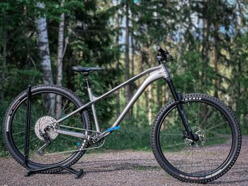 Tweedehands Kona Honzo DL 2026 2026 MTB