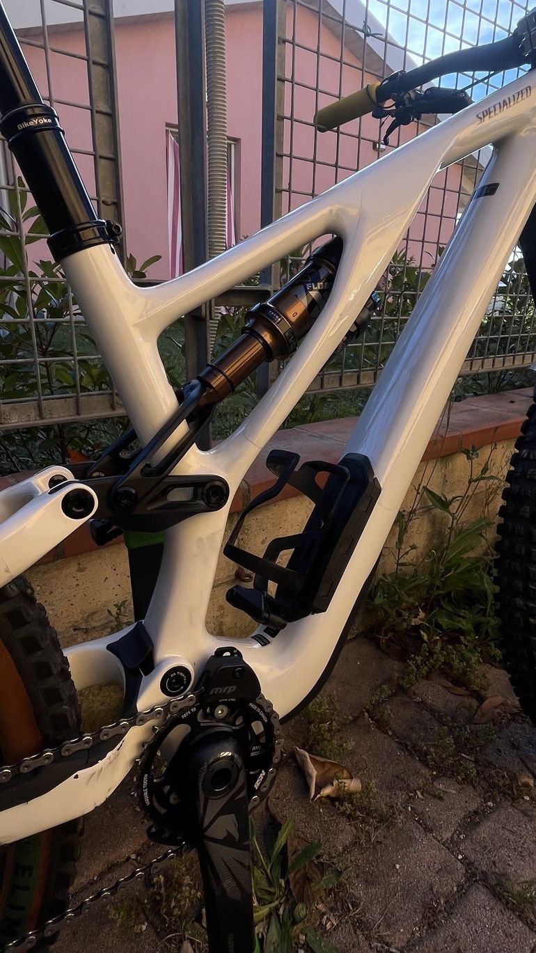 Used Specialized Stumpjumper EVO Pro 2023 2023 Mountainbike, White, 29 — image 3 of 7